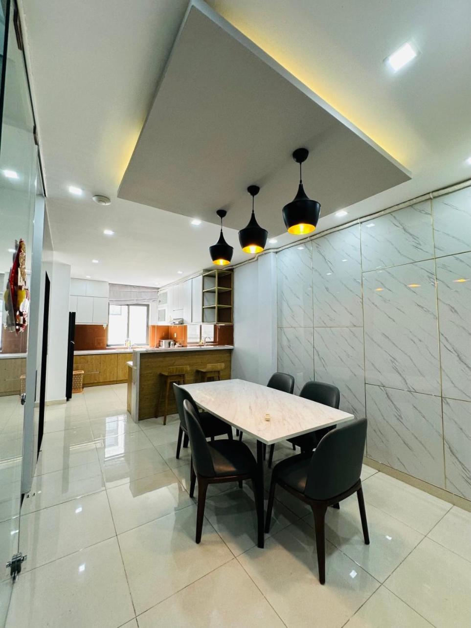 Căn hộ Tphomes Lakeview *
