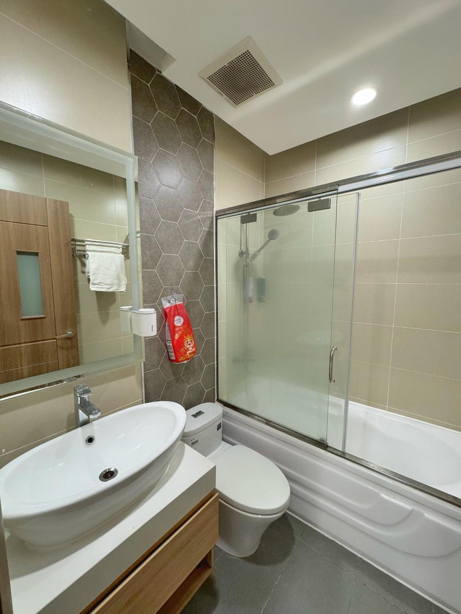 Tphomes Lakeview Căn hộ